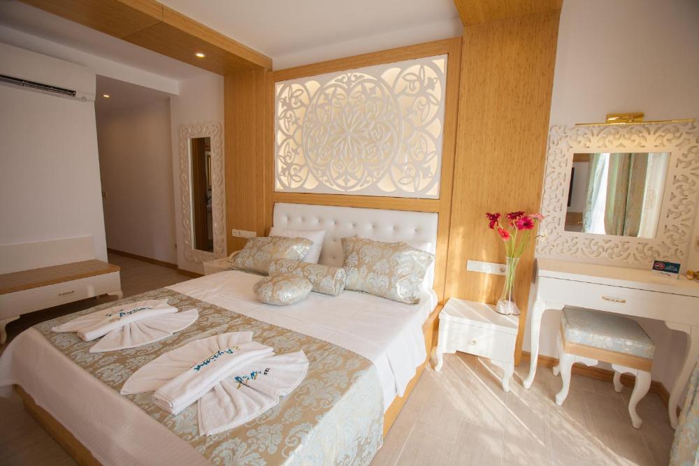 Deluxe Double Room with Sea View